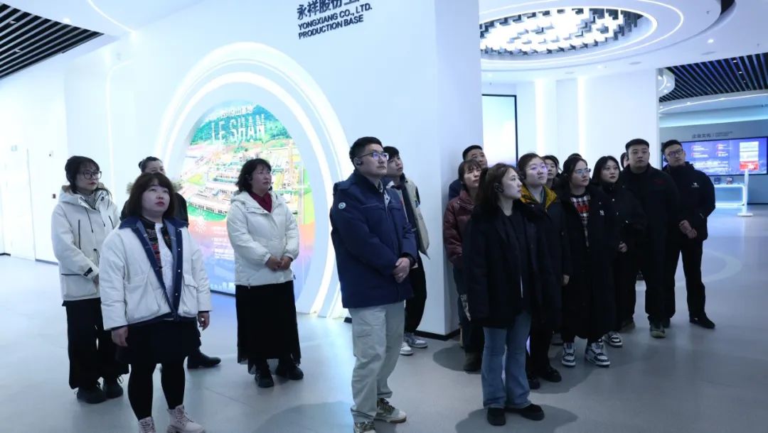 1742176932804070.jpg 1742176932804070.jpg